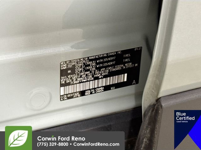 Used 2021 Toyota RAV4 XLE w/ Convenience Package image 36