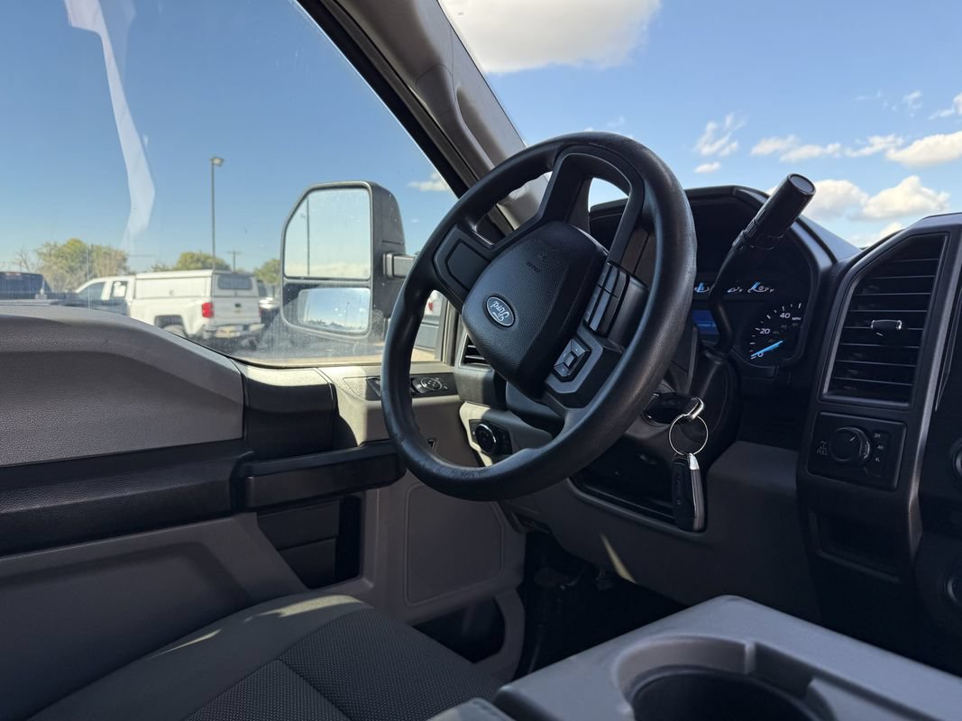 Used 2018 Ford F250 XL w/ Power Equipment Group AWD/4WD image 17
