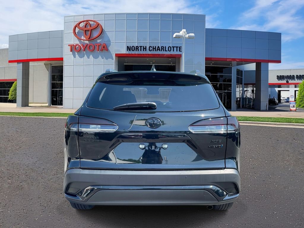 Used 2024 Toyota Corolla Cross XSE w/ Convenience Package AWD/4WD image 7