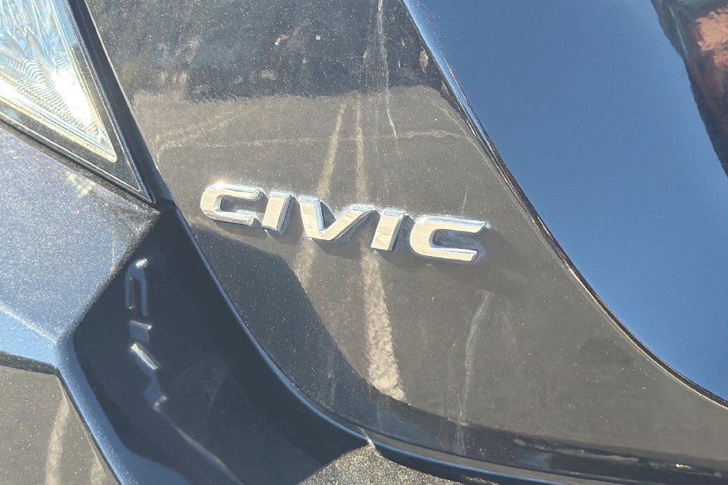 Used 2019 Honda Civic EX image 27