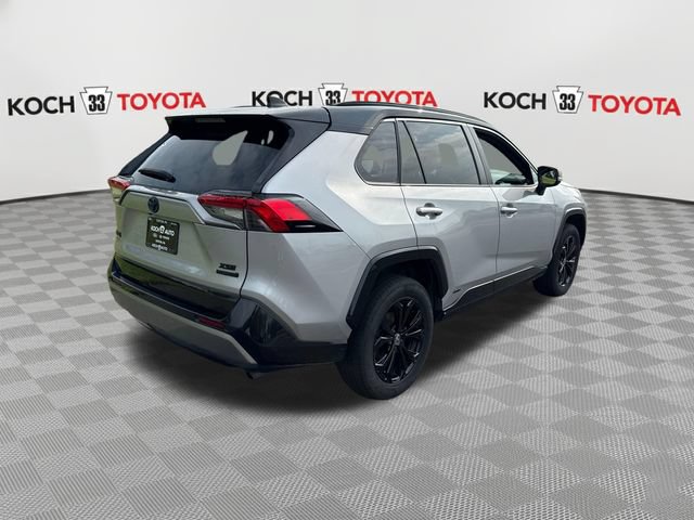 Used 2022 Toyota RAV4 XSE w/ XSE Grade Weather Package AWD/4WD image 8