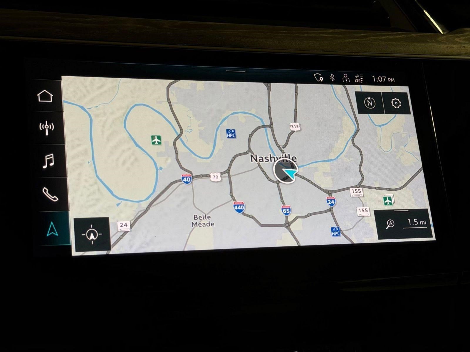 Certified 2023 Audi e-tron Premium Plus w/ Premium Plus Package AWD/4WD image 27