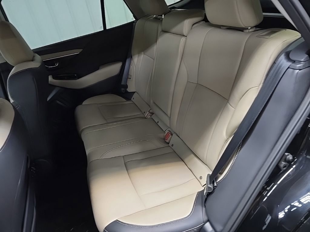 Used 2023 Subaru Outback Limited image 31