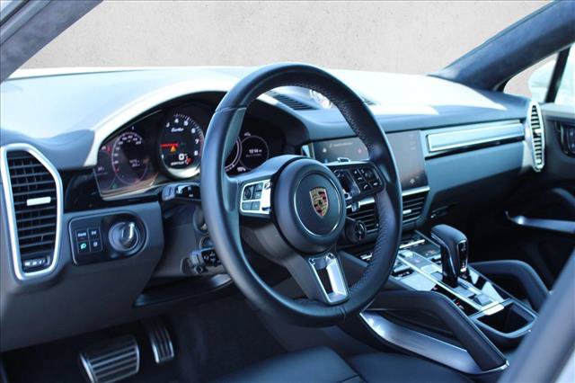 Used 2023 Porsche Cayenne Turbo AWD/4WD image 20