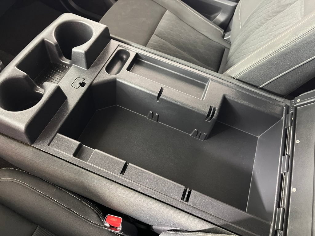 Used 2019 Nissan Titan SV RWD image 34