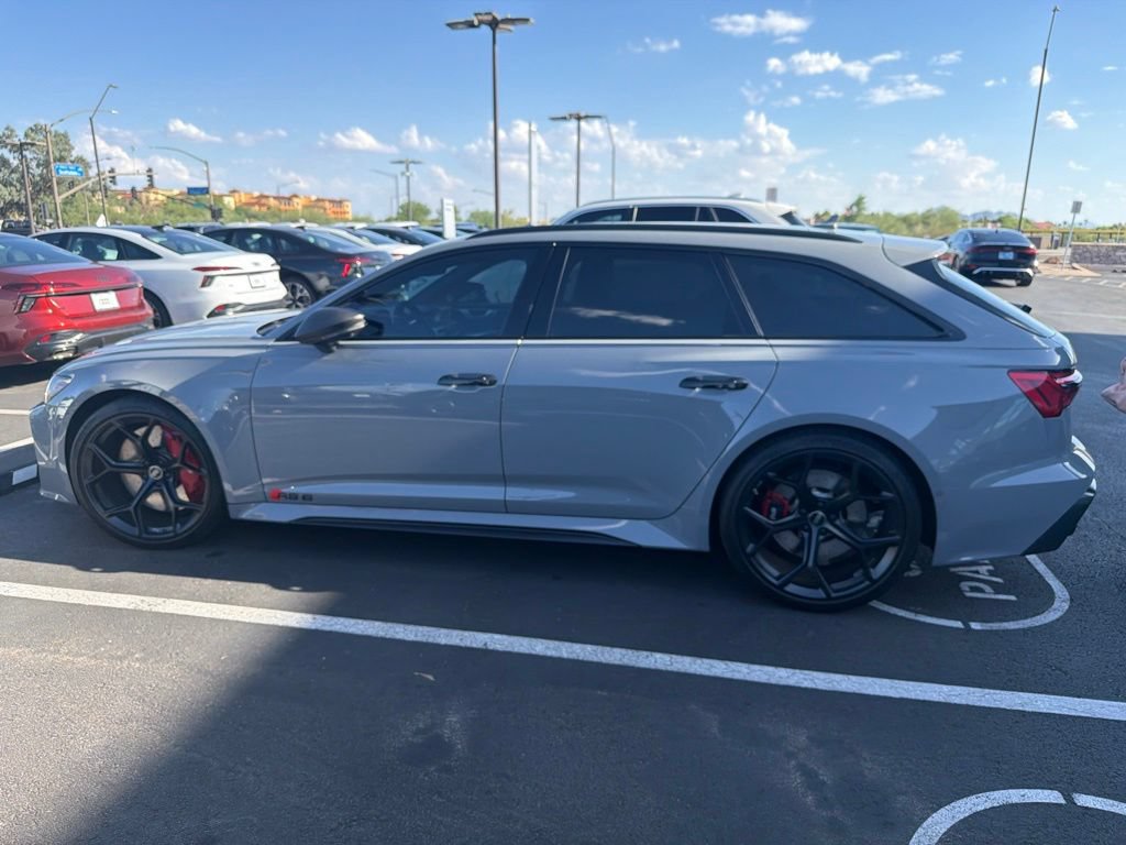 Used 2024 Audi RS 6 performance AWD/4WD image 4