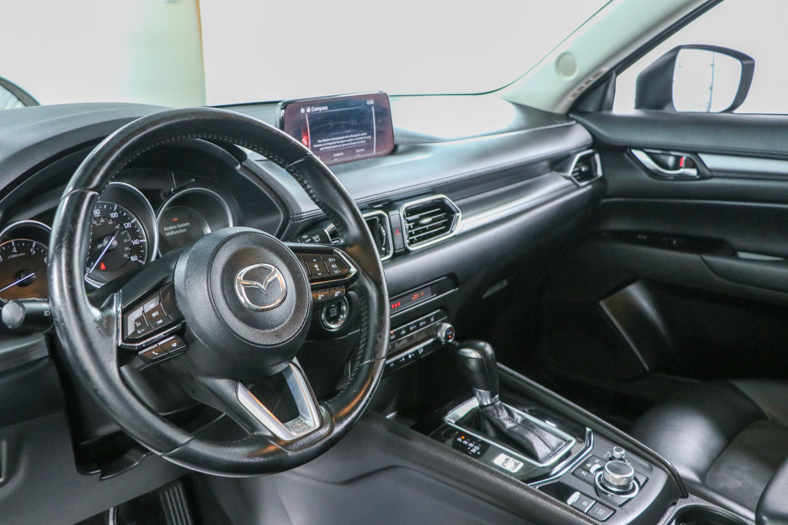 Used 2020 MAZDA CX-5 Touring FWD image 22