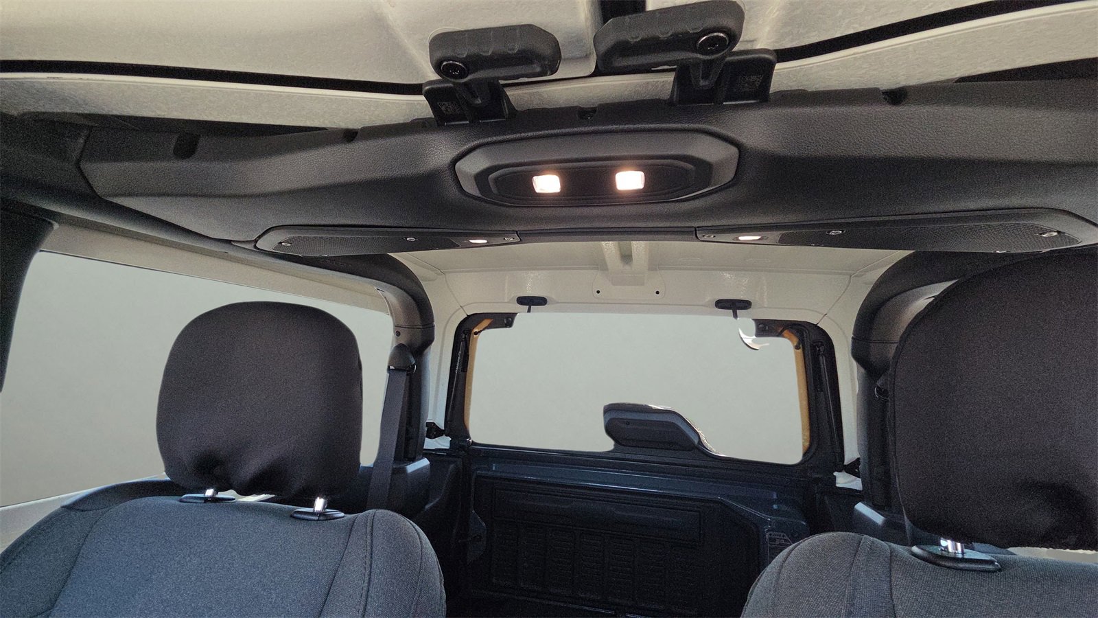 Used 2024 Jeep Wrangler Sport image 20