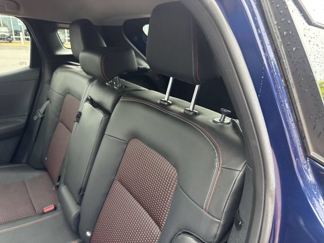 Used 2025 Nissan Kicks SR w/ SR Premium Package FWD image 26