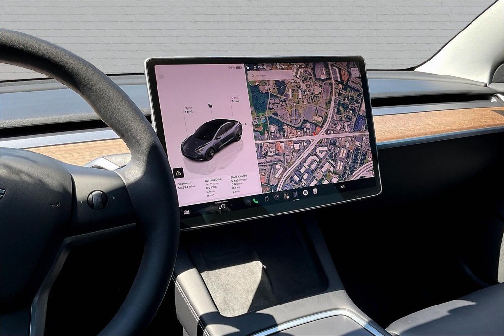 Used 2022 Tesla Model 3 Long Range AWD/4WD image 9