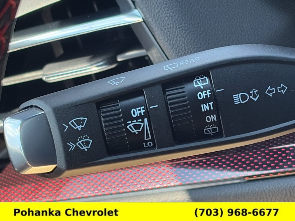 New 2027 Chevrolet Traverse RS w/ LPO, Floor Liner Package AWD/4WD image 10