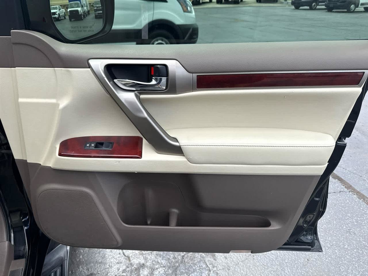 Used 2013 Lexus GX 460 w/ Comfort Plus Pkg AWD/4WD image 33