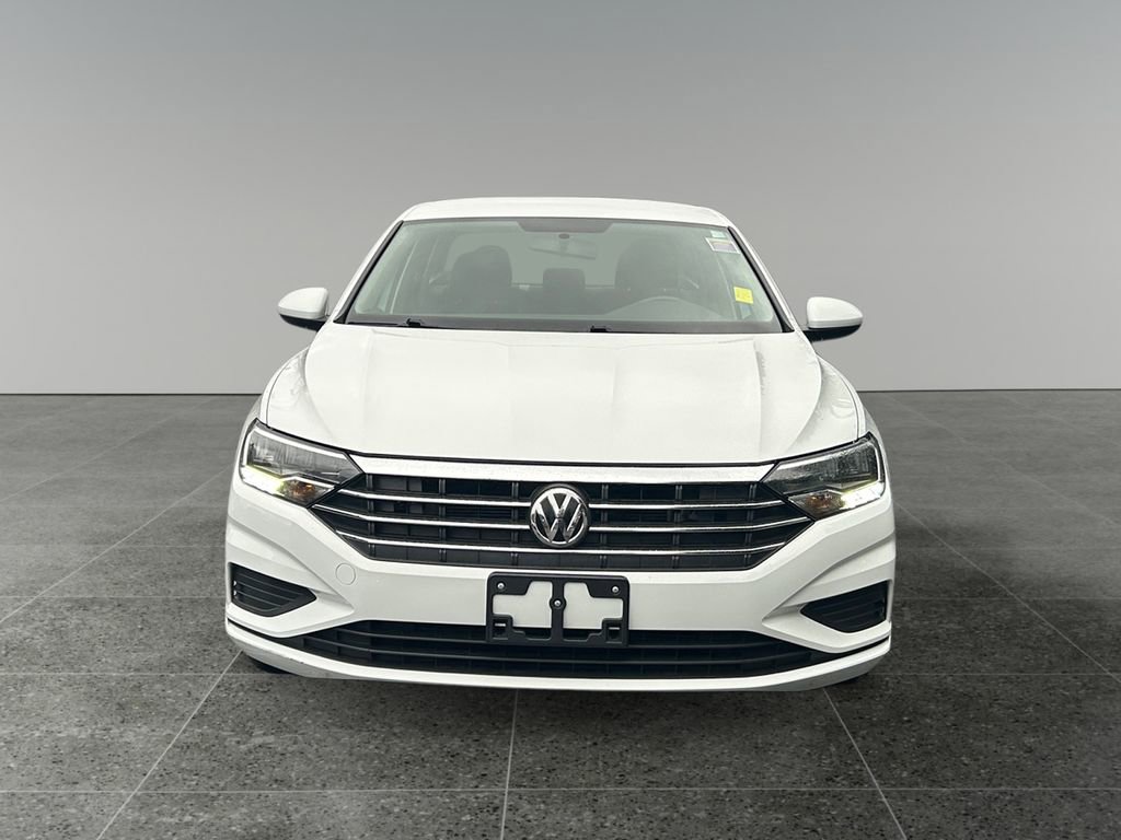 Used 2021 Volkswagen Jetta image 2