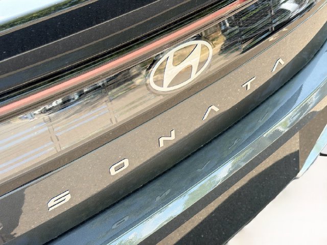 New 2026 Hyundai Sonata SEL FWD image 19