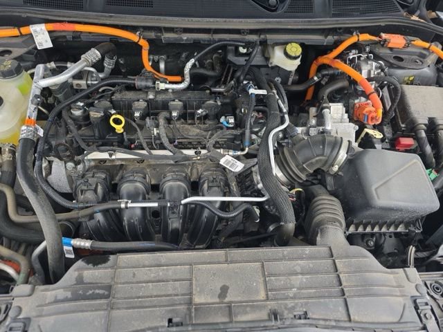 Used 2025 Lincoln Corsair Grand Touring w/ Equipment Group 301A AWD/4WD image 18