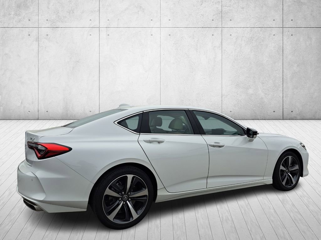 Certified 2025 Acura TLX w/ Technology Package image 5