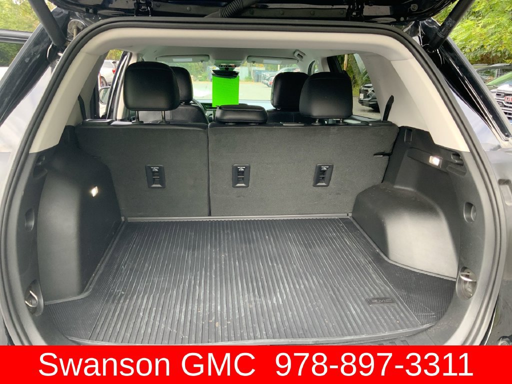 Certified 2026 GMC Terrain Denali w/ LPO, Floor Liner Package AWD/4WD image 25