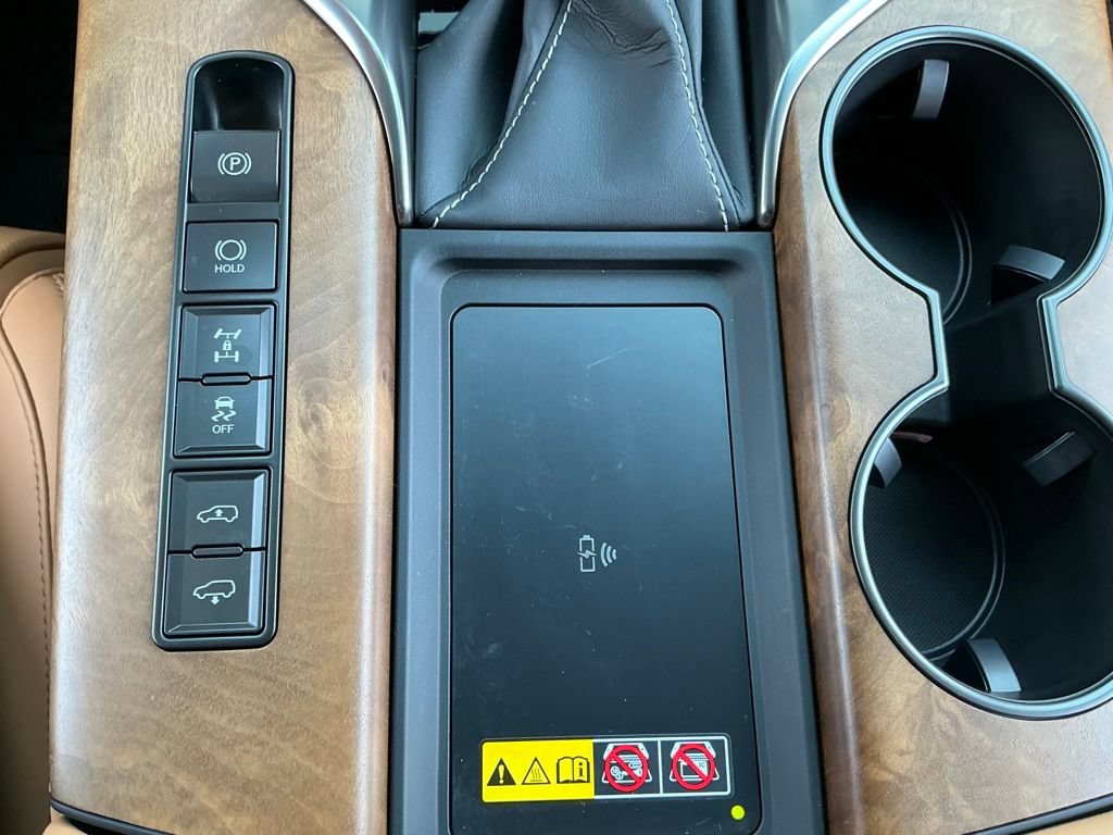 Certified 2026 Lexus LX 600 4WD w/ Accessory Package (2T) image 30