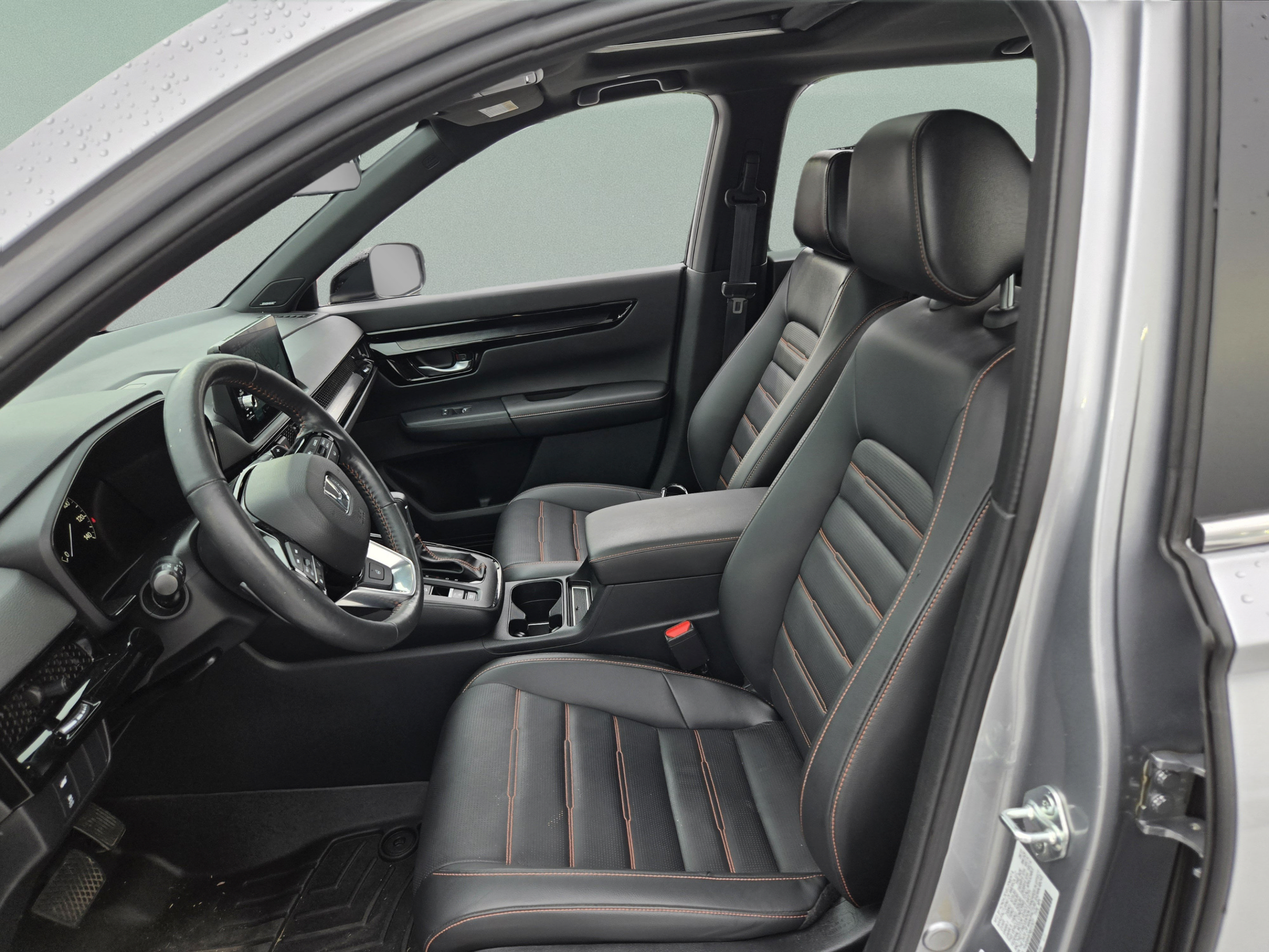 Used 2024 Honda CR-V Sport Touring image 11