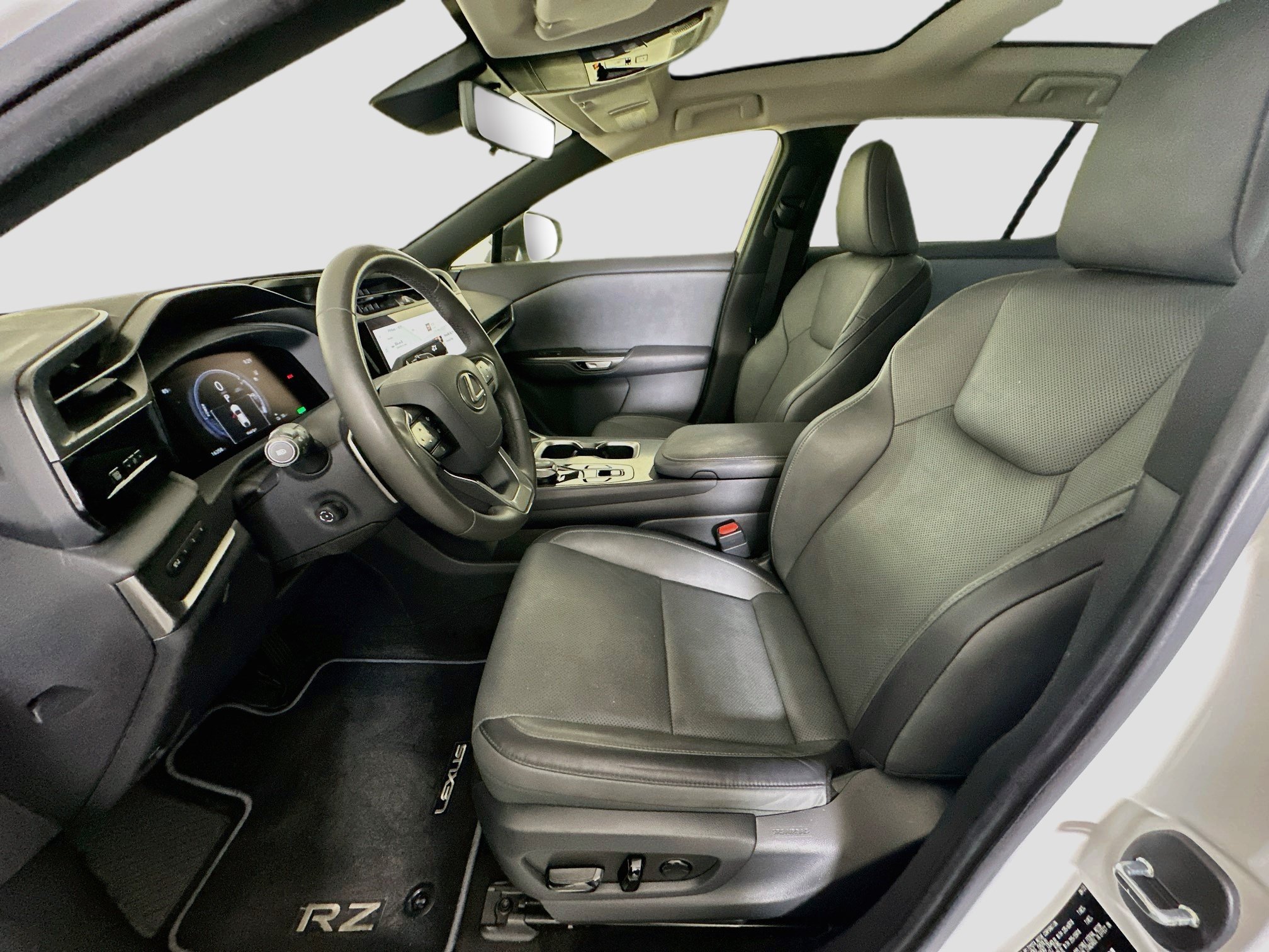Used 2023 Lexus RZ 450e Premium w/ Technology Package AWD/4WD image 13