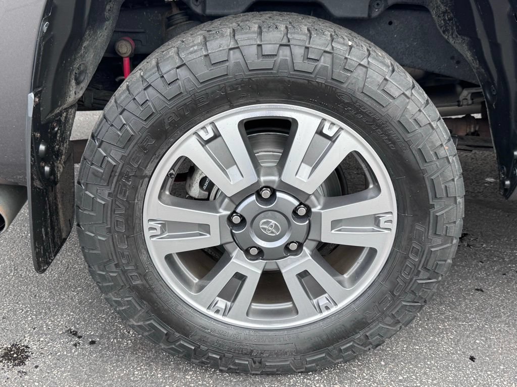 Used 2019 Toyota Tundra Platinum AWD/4WD image 51