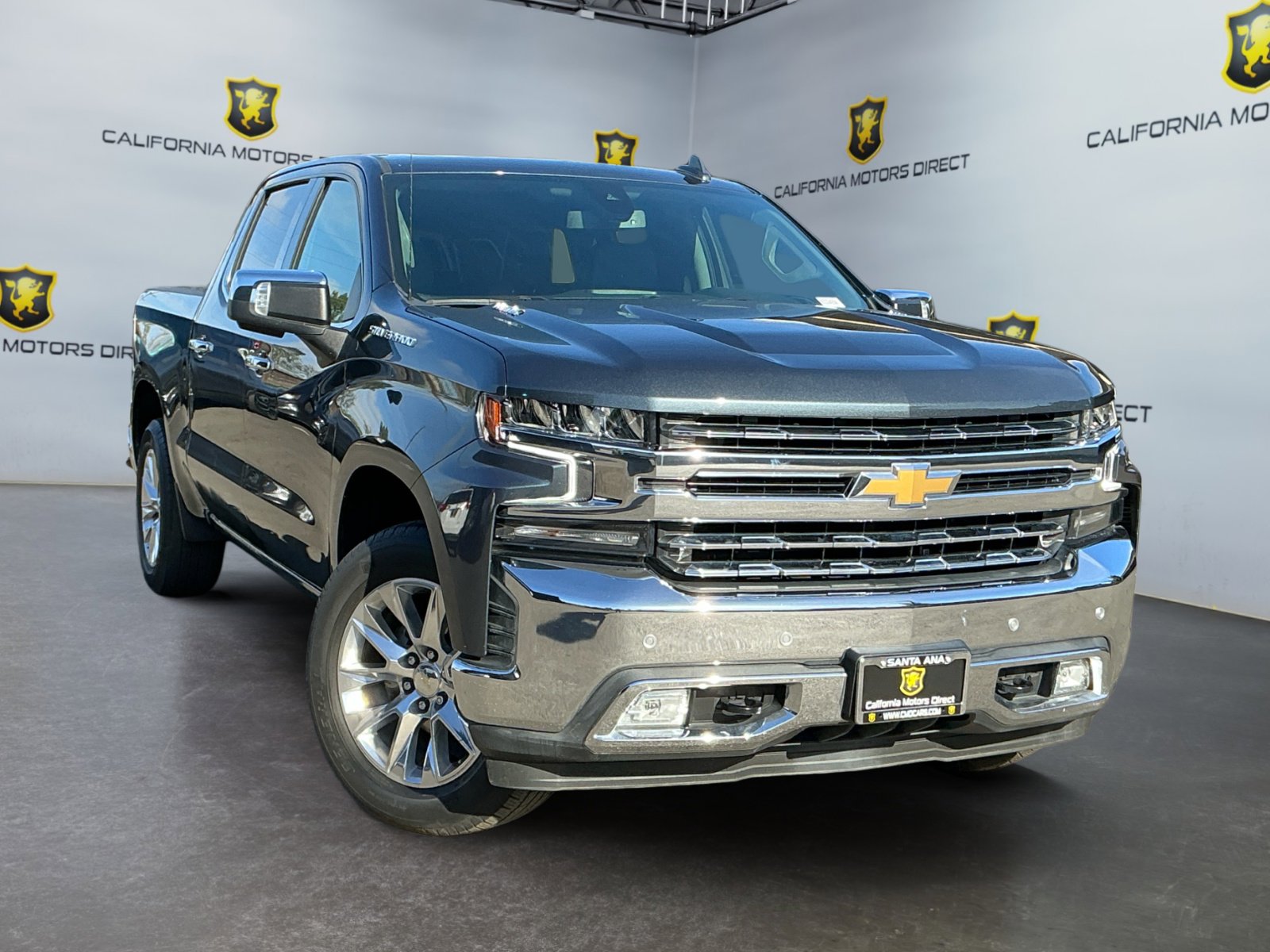 Used 2021 Chevrolet Silverado 1500 LTZ w/ LTZ Premium Package image 3