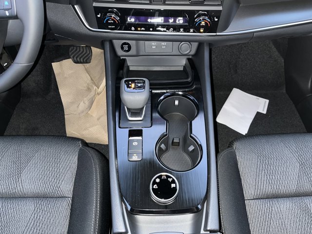 New 2026 Nissan Rogue SV w/ Cold Weather Package AWD/4WD image 13
