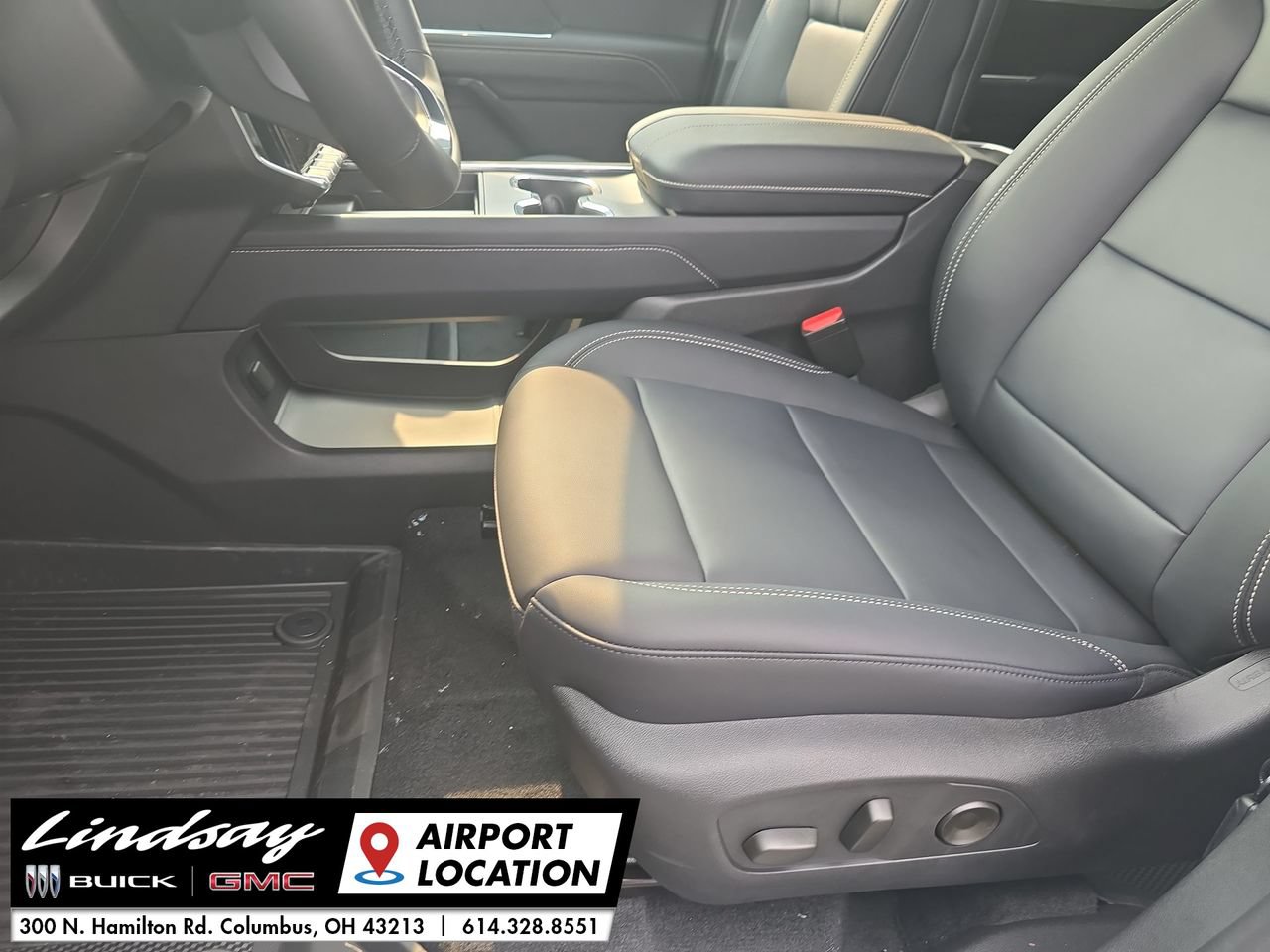 New 2026 GMC Acadia Elevation w/ Elevation Premium Package FWD image 20