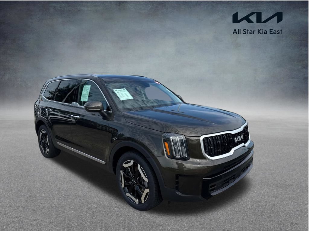 Used 2025 Kia Telluride S