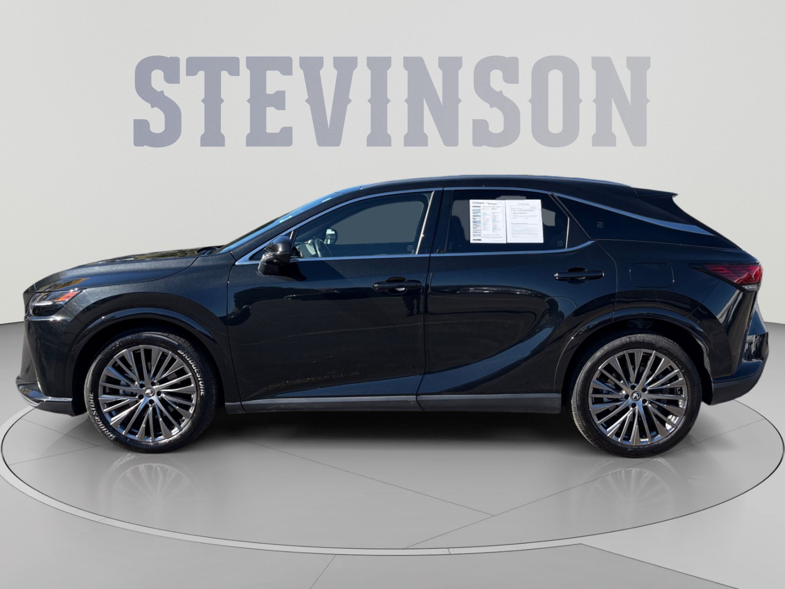 Used 2024 Lexus RX 450h AWD w/ Convenience Package image 2