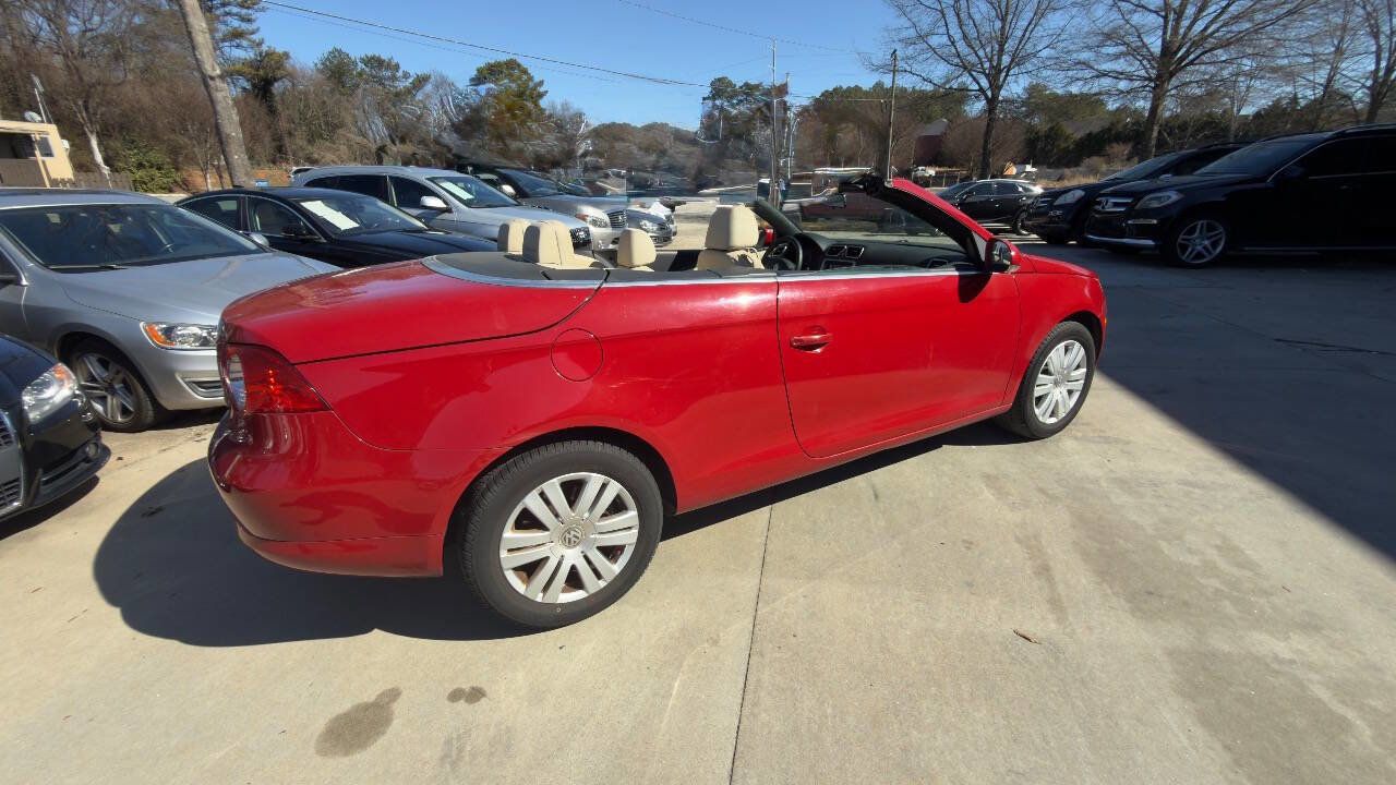 Used 2008 Volkswagen Eos image 4