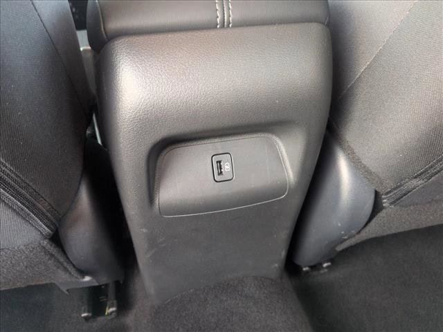 Used 2025 Nissan Sentra SV image 17