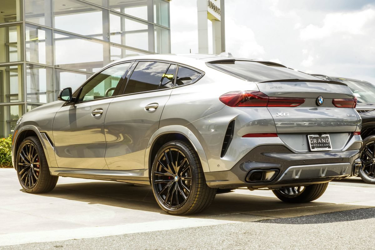 Used 2025 BMW X6 xDrive40i w/ Executive Package AWD/4WD image 10