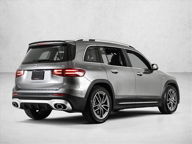 Used 2026 Mercedes-Benz GLB 35 AMG 4MATIC image 5