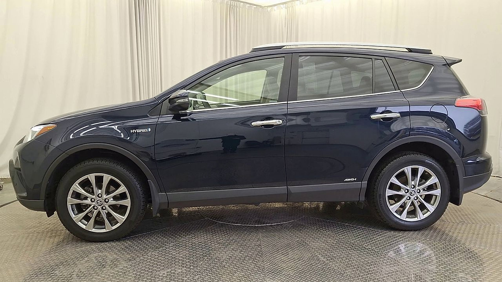 Certified 2018 Toyota RAV4 Limited image 8
