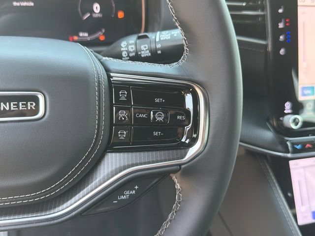 New 2026 Jeep Grand Wagoneer Summit AWD/4WD image 29