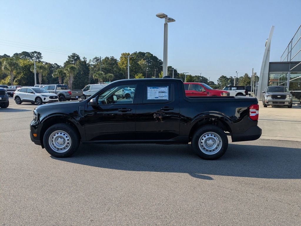 New 2025 Ford Maverick XL image 8
