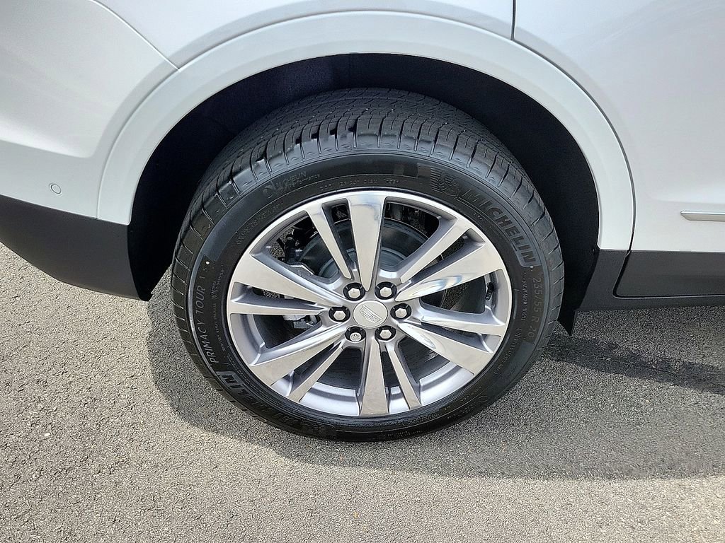 New 2026 Cadillac XT5 Premium Luxury image 7