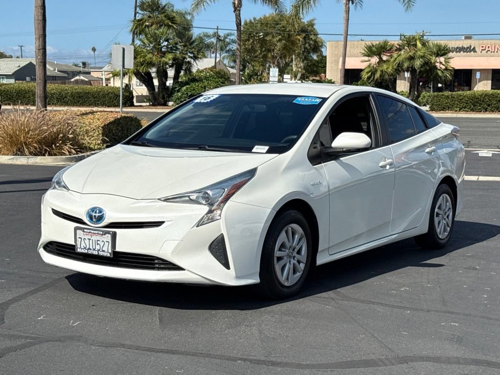 Used 2016 Toyota Prius Two w/ Preferred Accessory Package FWD image 6