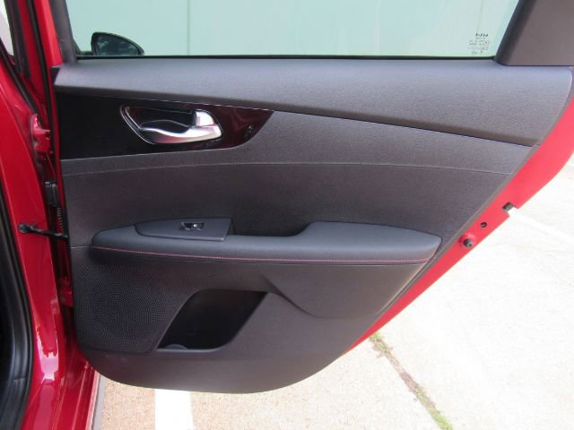 Used 2022 Kia Forte GT w/ GT2 Package image 22