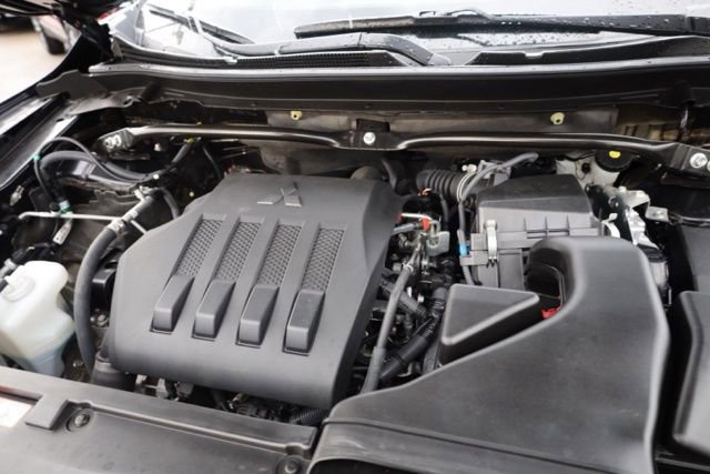 Used 2024 Mitsubishi Eclipse Cross SE image 41