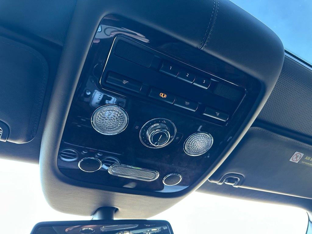 Used 2014 Bentley Flying Spur W12 image 25