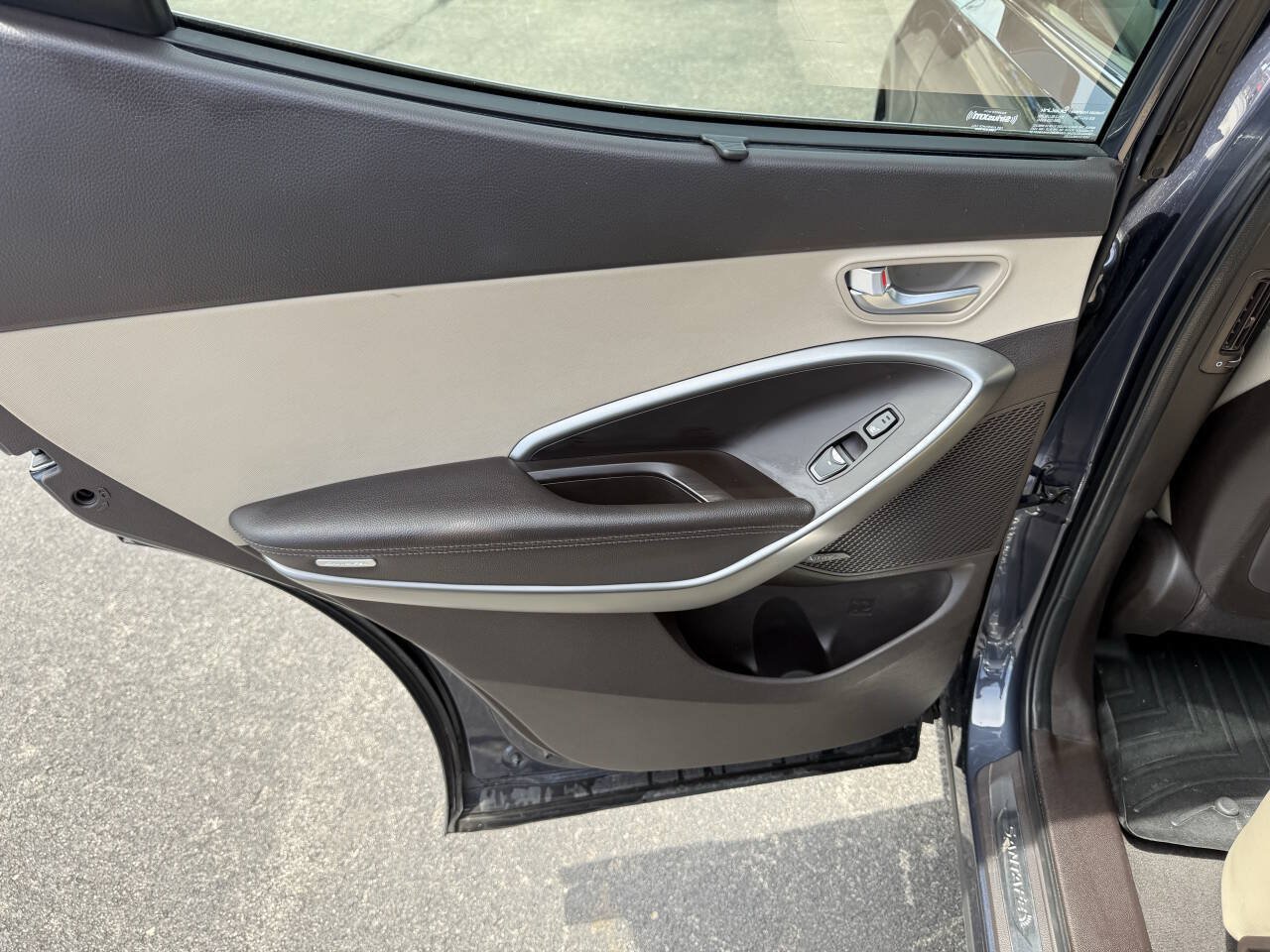 Used 2018 Hyundai Santa Fe Sport w/ Cargo Package FWD image 33