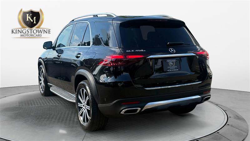 Used 2024 Mercedes-Benz GLE 450e 4MATIC image 3