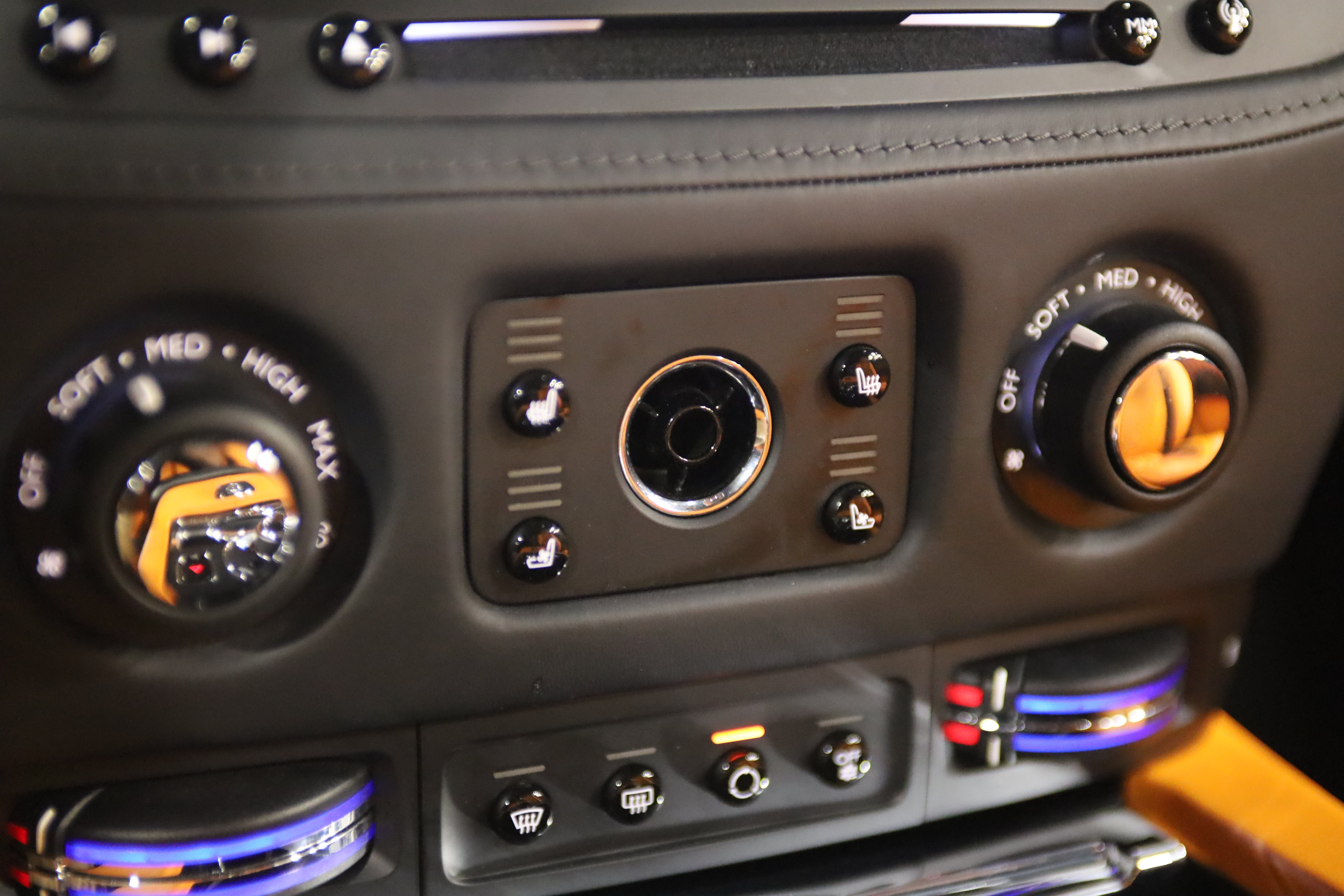 Used 2021 Rolls-Royce Wraith w/ Rolls-Royce Signature Package RWD image 35