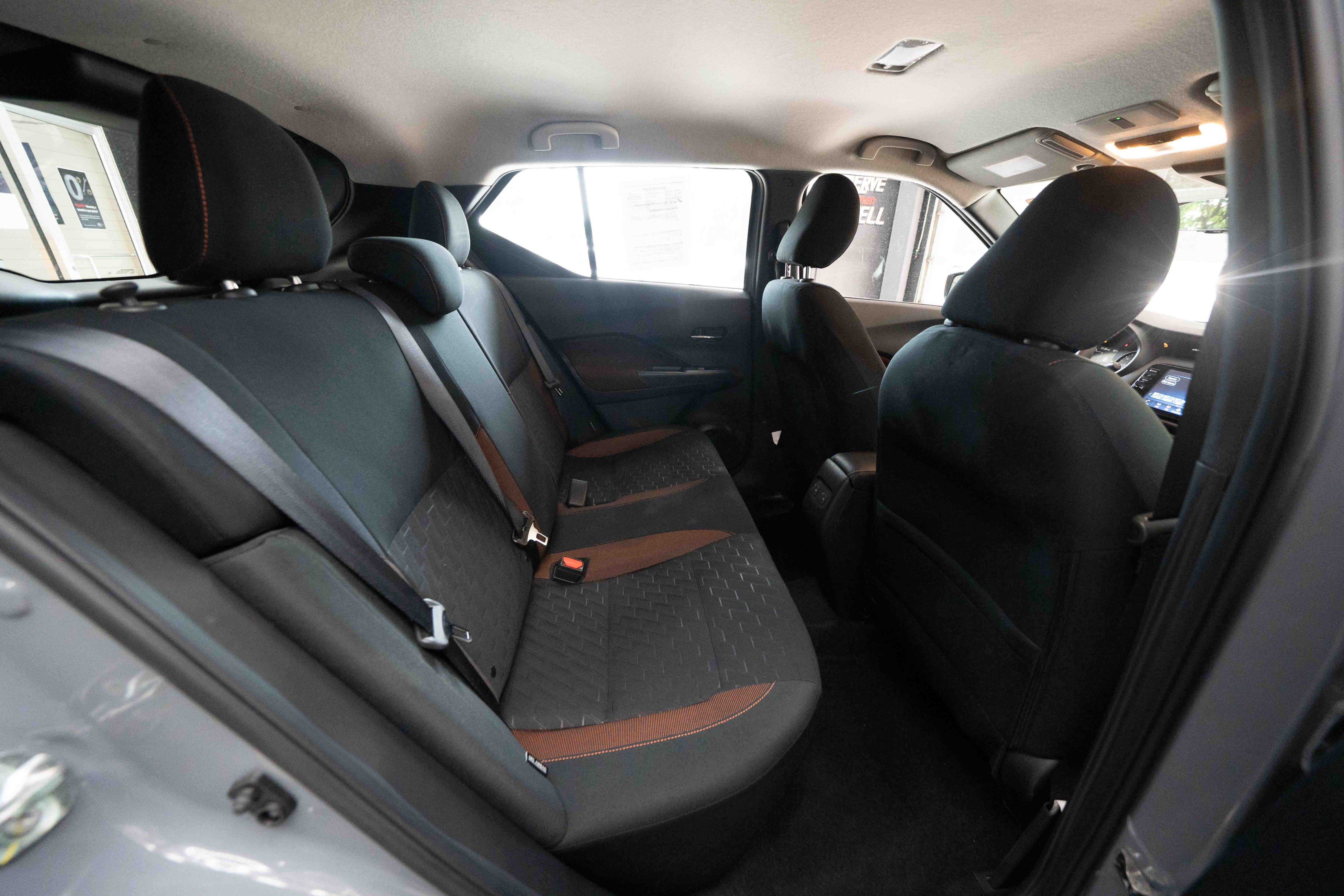 Used 2024 Nissan Kicks SR w/ Interior Electronics Package FWD image 25