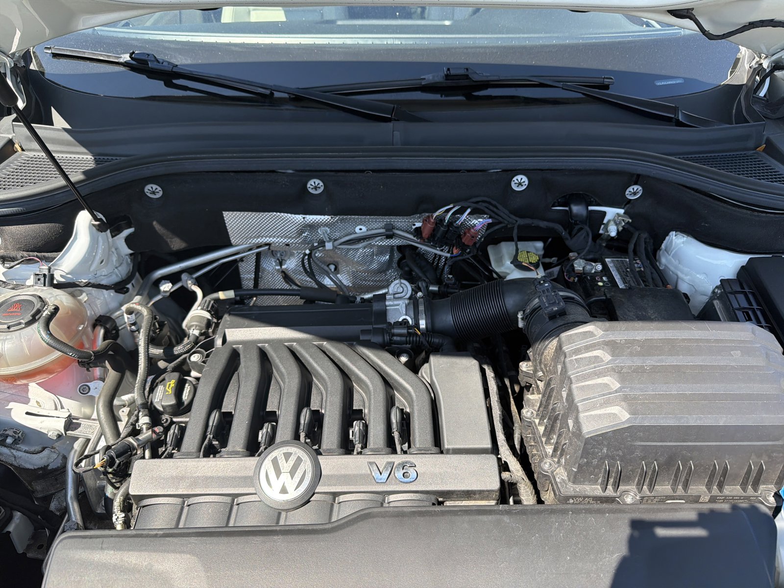 Used 2022 Volkswagen Atlas SE image 35