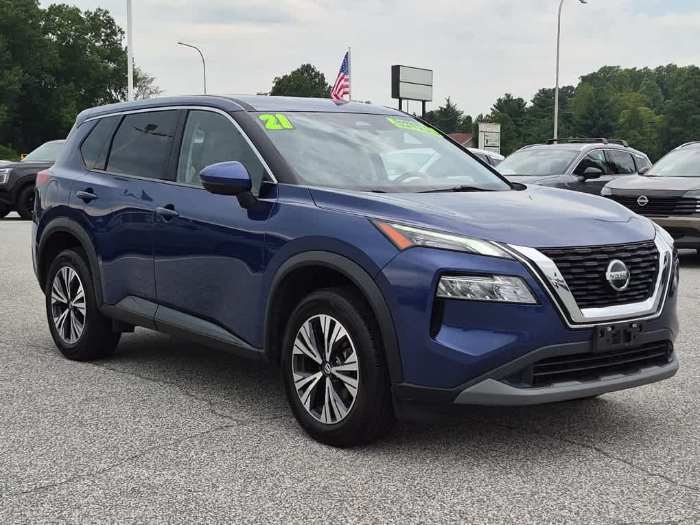 Used 2021 Nissan Rogue SV AWD/4WD image 2