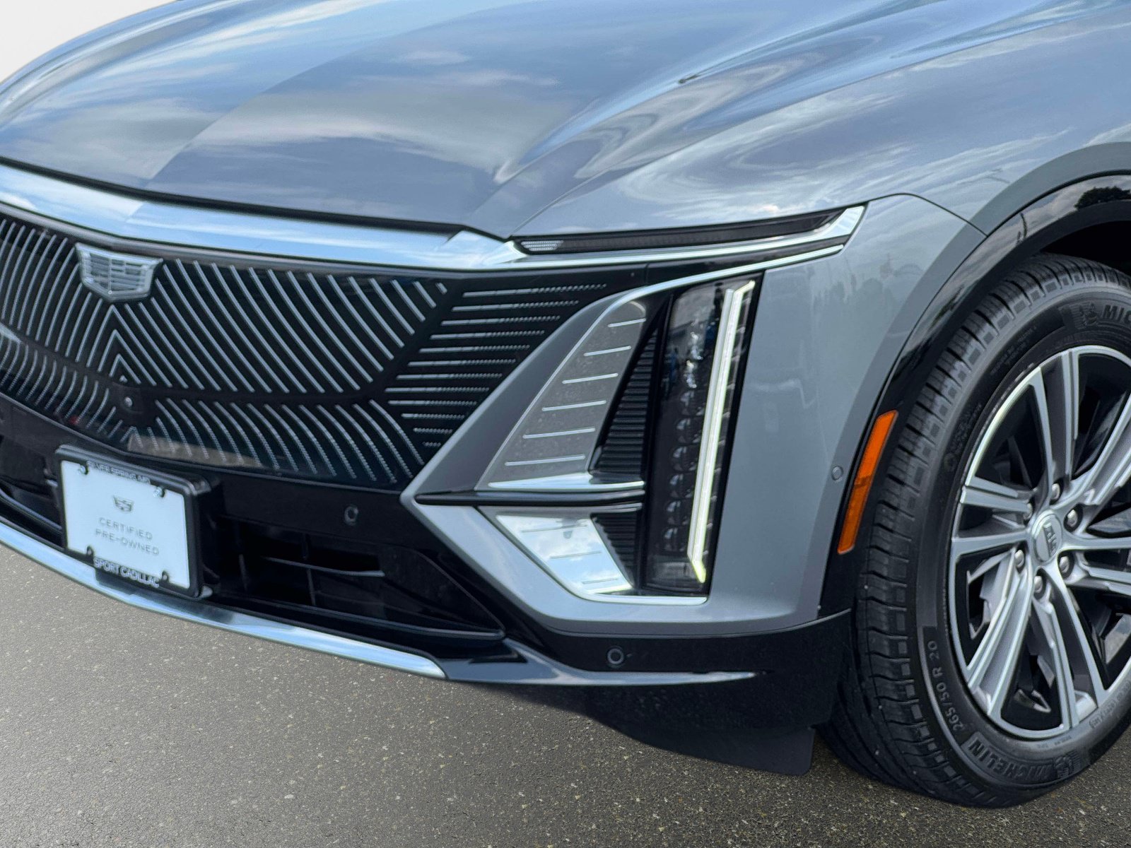Certified 2023 Cadillac Lyriq 2WD image 28