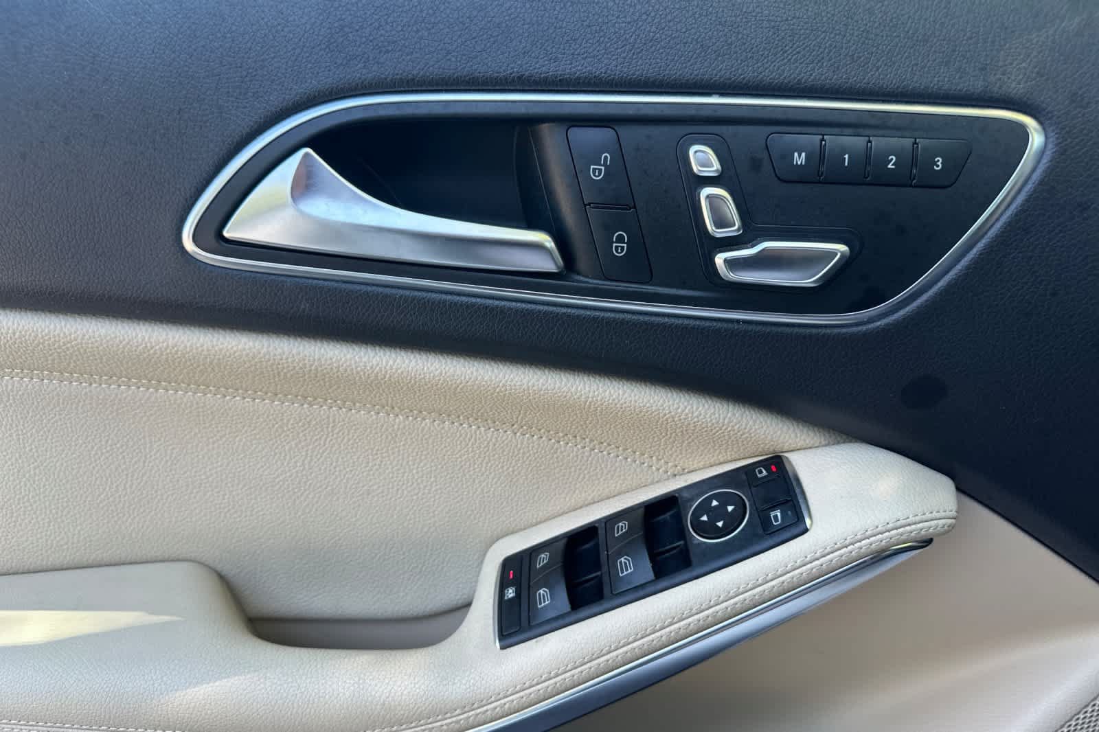 Used 2019 Mercedes-Benz GLA 250 image 10